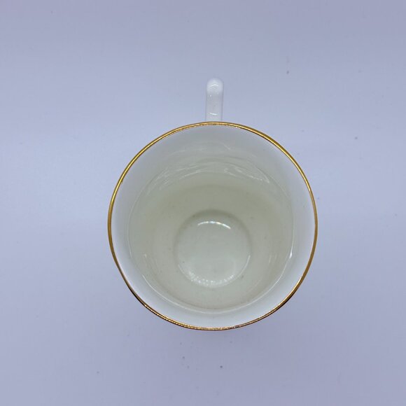 Celtic Teacup - Royal Tara Vintage, Book of Kells Design with Gold Rim - Picture 7 of 10